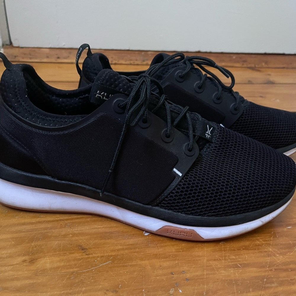 KURU Women's Atom Black Sneakers Size 11
